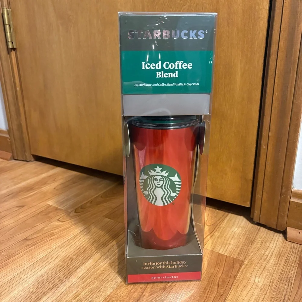 Starbucks holiday gift set red tumbler Iced Coffee Blend Vanilla K-Cup Pods - Picture 3 of 5